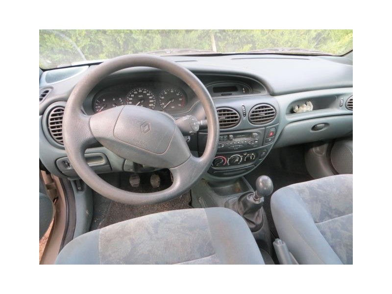 renault megane del año 1998