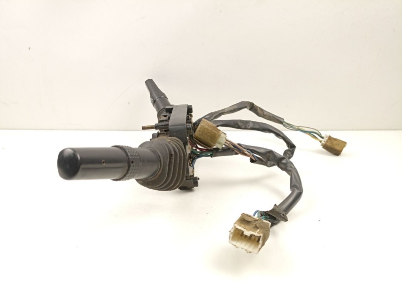 Recambio de mando luces y limpias para ssangyong actyon 2.9 d dm602 referencia OEM IAM 8590005001  