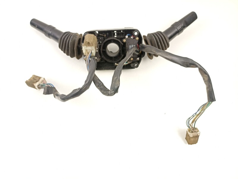 Recambio de mando luces y limpias para ssangyong actyon 2.9 d dm602 referencia OEM IAM 8590005001  