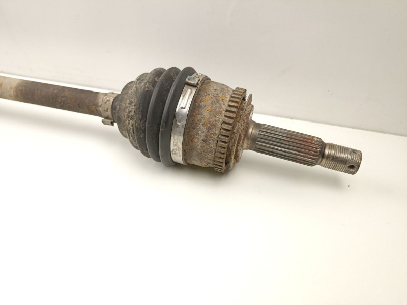 Recambio de transmision delantera derecha para kia rio ii (jb) 1.4 16v referencia OEM IAM 495001G050  