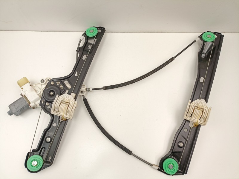 Recambio de elevalunas delantero izquierdo para bmw 1 (e87) 118 d referencia OEM IAM 7067795  