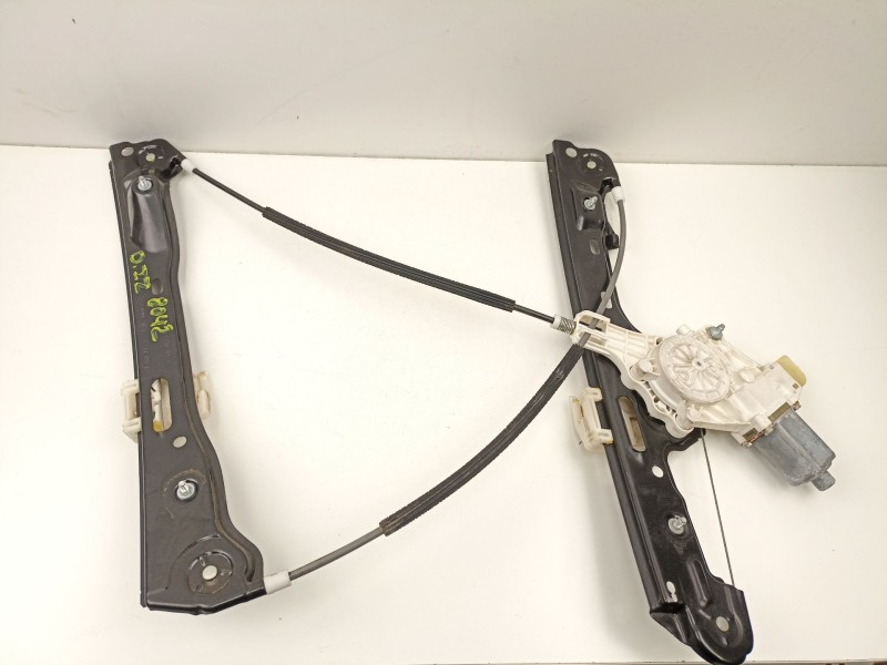Recambio de elevalunas delantero izquierdo para bmw 1 (e87) 118 d referencia OEM IAM 7067795  