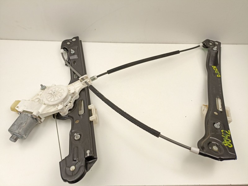 Recambio de elevalunas delantero derecho para bmw 1 (e87) 118 d referencia OEM IAM 7067796  