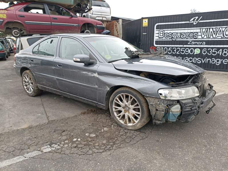 VOLVO S60 I (384)