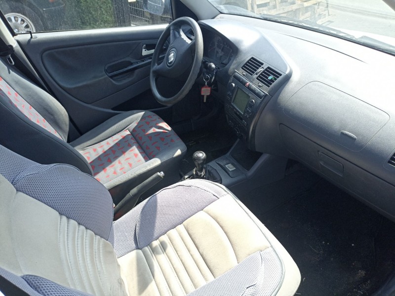 seat cordoba del año 2001