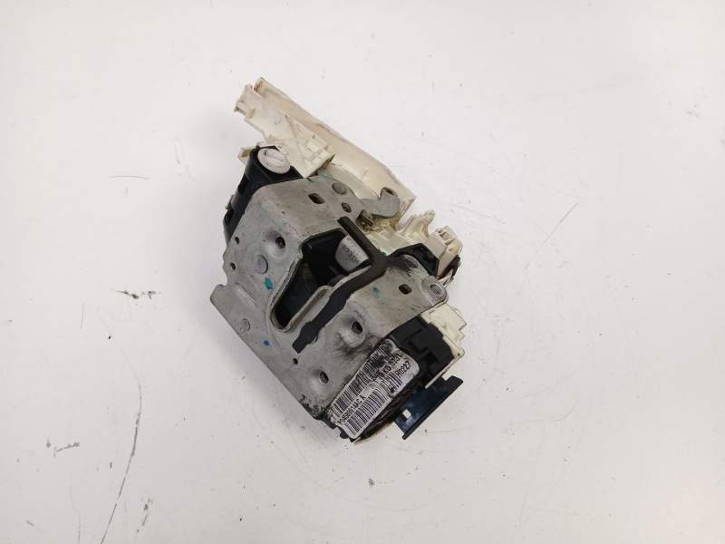 Recambio de cerradura puerta trasera derecha para fiat freemont (345_) 2.0 jtd referencia OEM IAM 04589914AC  
