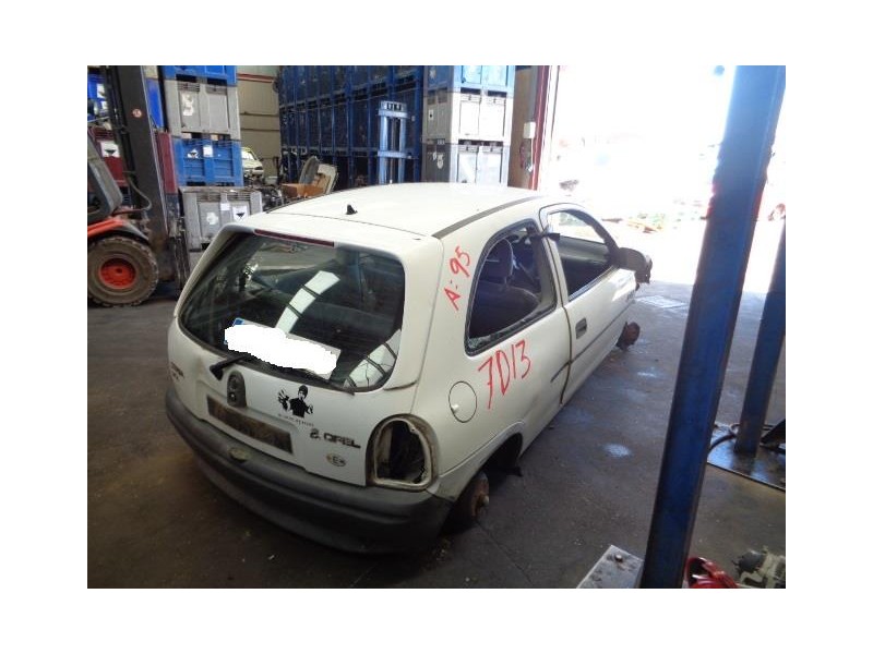 opel corsa del año 1995