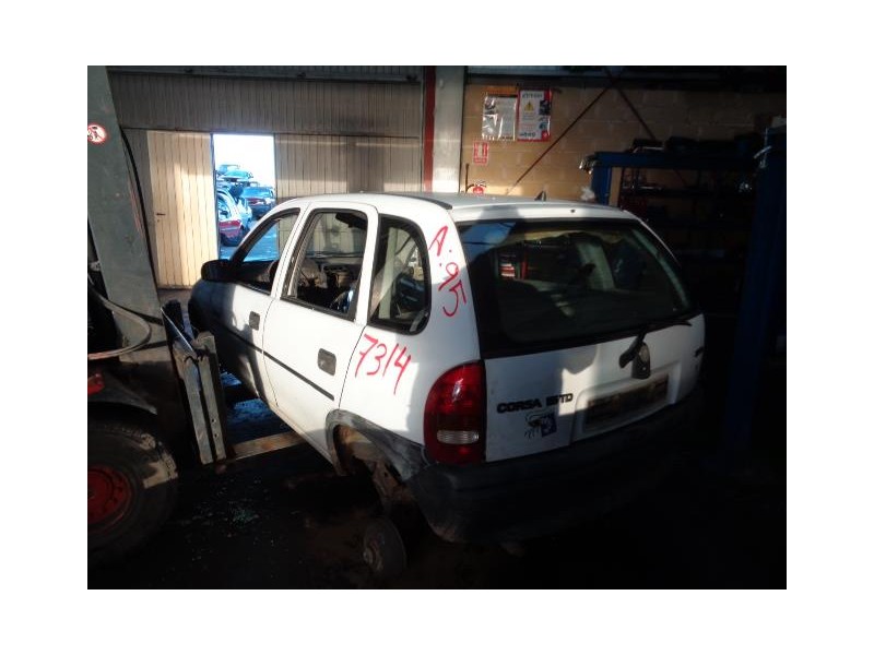 opel corsa del año 1995