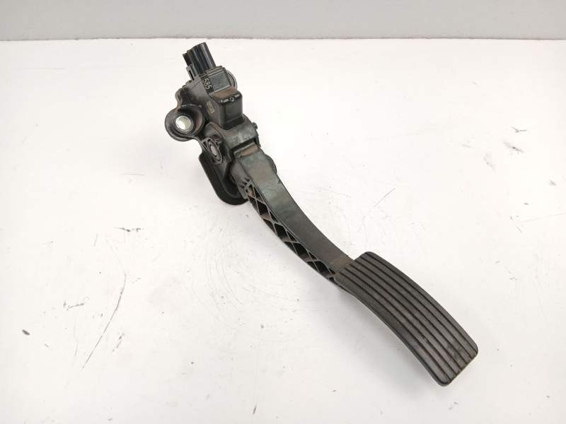 Recambio de potenciometro aceleracion para fiat freemont (345_) 2.0 jtd referencia OEM IAM 04891585AC  