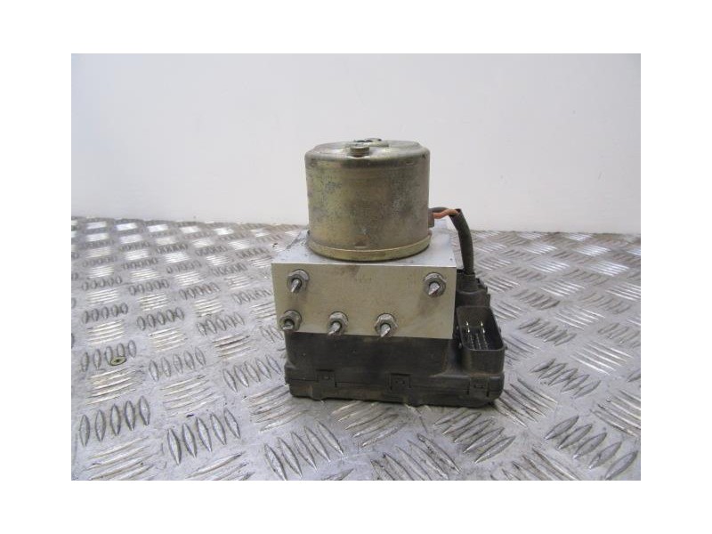 Recambio de abs : hyundai galloper : 2.5 td -d4bh (99,28cv) 3p [1999] para hyundai galloper 2.5 td -d4bh referencia OEM IAM   