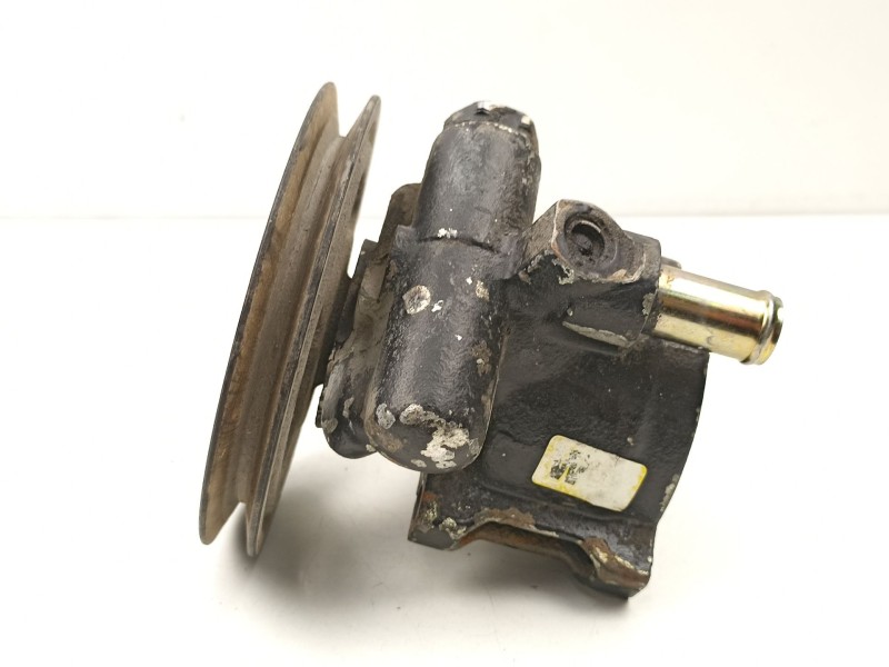 Recambio de bomba direccion para opel corsa 1.5 d referencia OEM IAM 90473169  