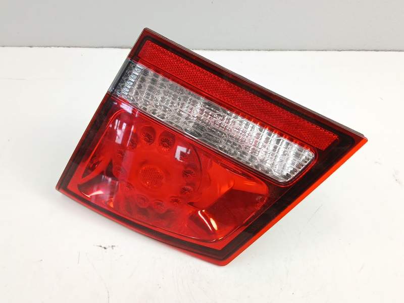 Recambio de piloto porton derecho para fiat freemont (345_) 2.0 jtd referencia OEM IAM 68078516AC  