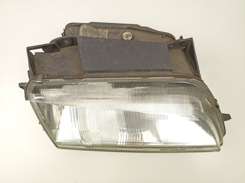 Recambio de faro derecho para citroën xantia (x1_, x2_) 2.0 hdi 90 referencia OEM IAM 6205R9  