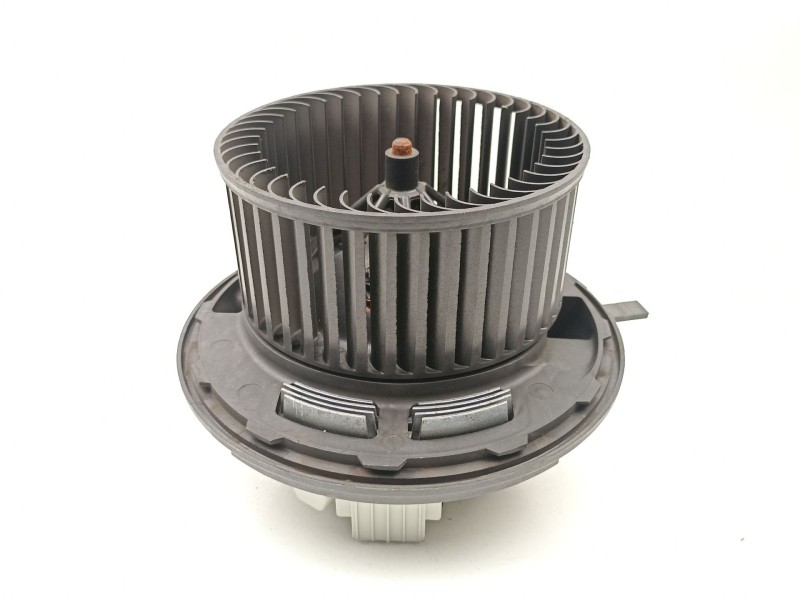 Recambio de motor calefaccion para bmw 1 (e87) 118 d referencia OEM IAM 64116933663 985465S 