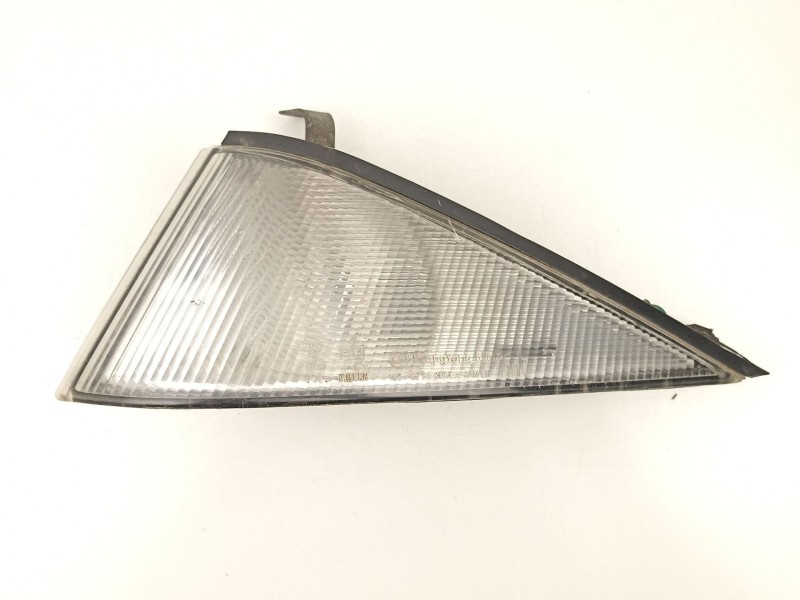 Recambio de piloto delantero izquierdo para ssangyong actyon 2.9 d dm602 referencia OEM IAM 8330105200X  