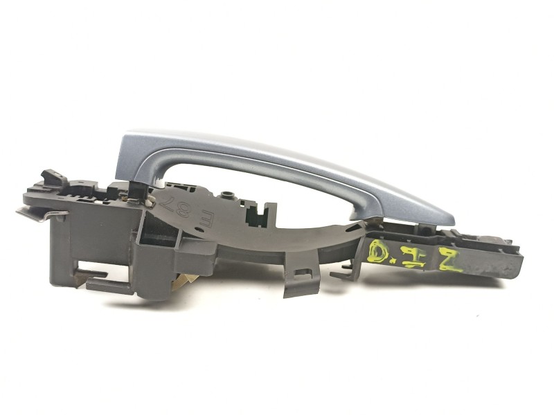 Recambio de manilla delantera izquierda para bmw 1 (e87) 118 d referencia OEM IAM 51217200935  