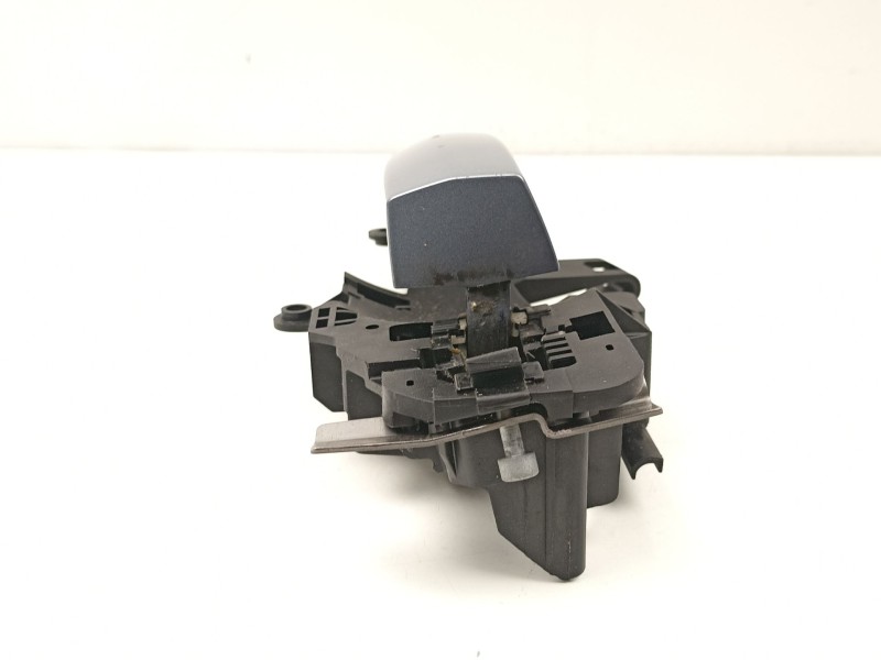 Recambio de manilla delantera izquierda para bmw 1 (e87) 118 d referencia OEM IAM 51217200935  