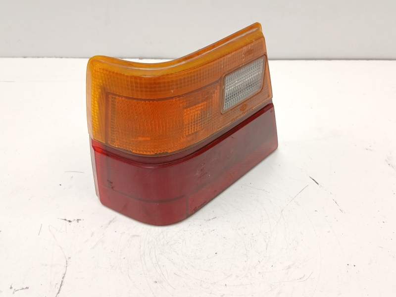 Recambio de piloto trasero izquierdo para ford taunus 2.0 g 4p referencia OEM IAM   