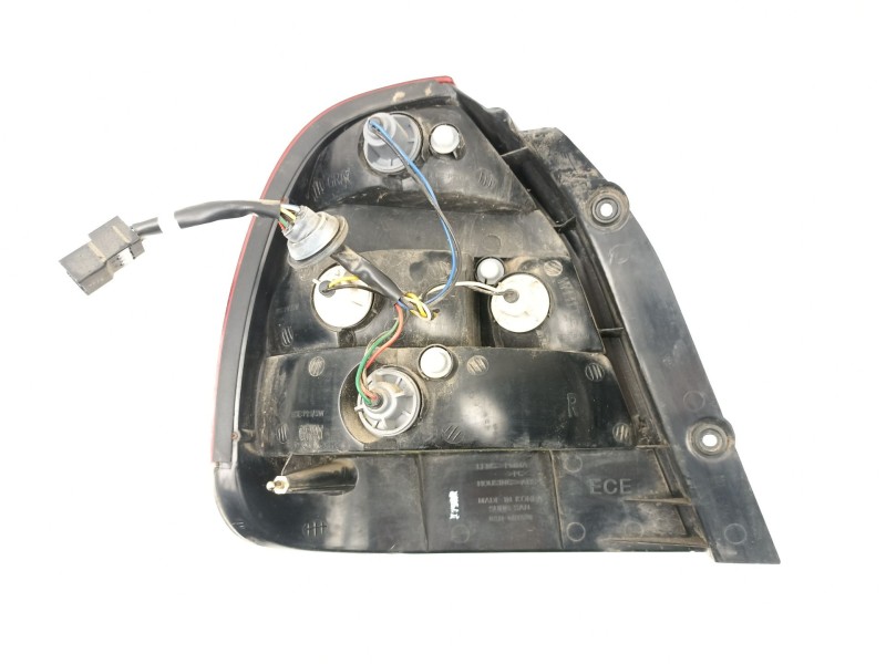 Recambio de piloto trasero derecho para daewoo nubira sedán (j100) 1.6 16v referencia OEM IAM 96272036  