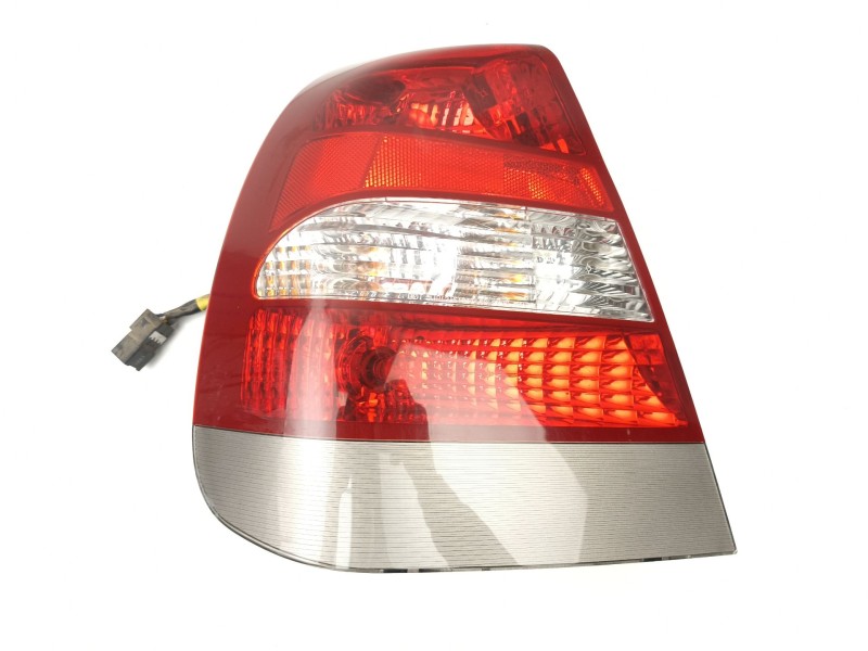 Recambio de piloto trasero izquierdo para daewoo nubira sedán (j100) 1.6 16v referencia OEM IAM 96272035  