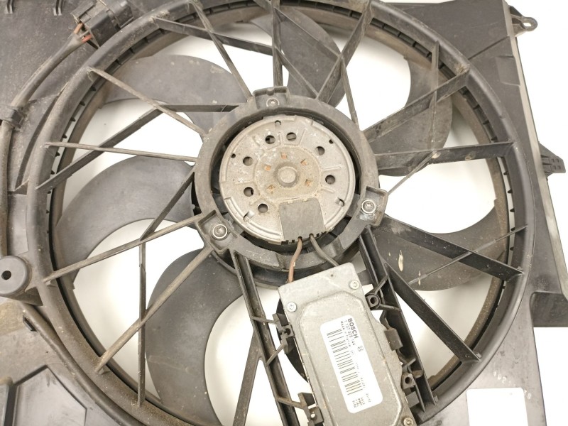 Recambio de electroventilador para bmw 1 (e87) 118 d referencia OEM IAM 17427788905 0130303941 