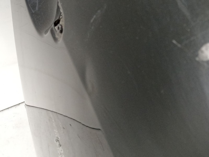 Recambio de puerta delantera derecha para audi tt 1.8 gt ajq referencia OEM IAM 8N0831052C  