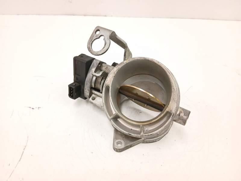 Recambio de caja mariposa para bmw 5 (e39) 528 i referencia OEM IAM 13541740505  