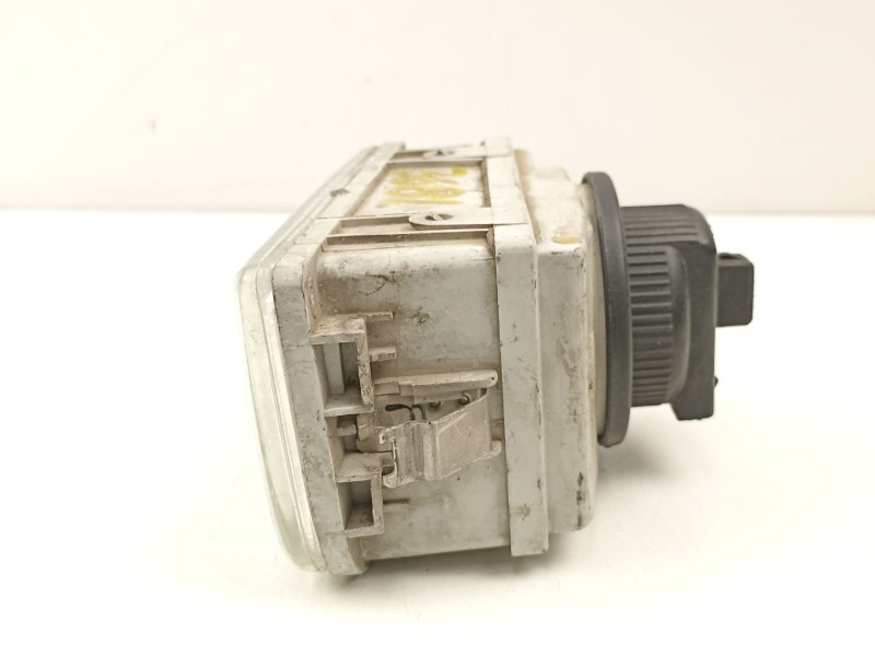 Recambio de antiniebla derecho para volkswagen passat 1.9 d -afn referencia OEM IAM 3A0941700  