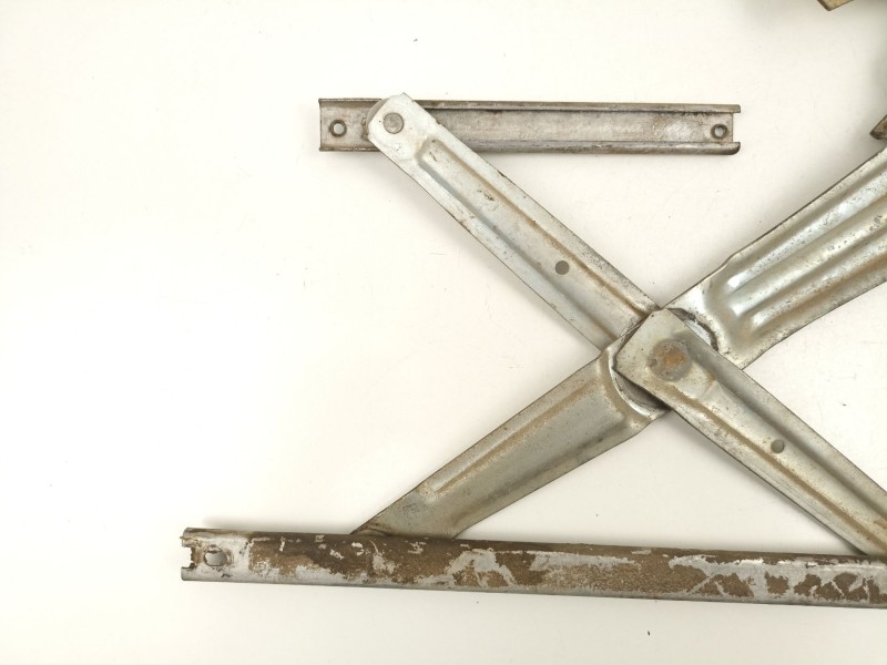 Recambio de elevalunas delantero derecho para ssangyong actyon 2.9 d dm602 referencia OEM IAM 7230205002  