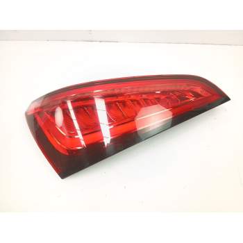 PILOTO TRASERO IZQUIERDO 8R0945093C 