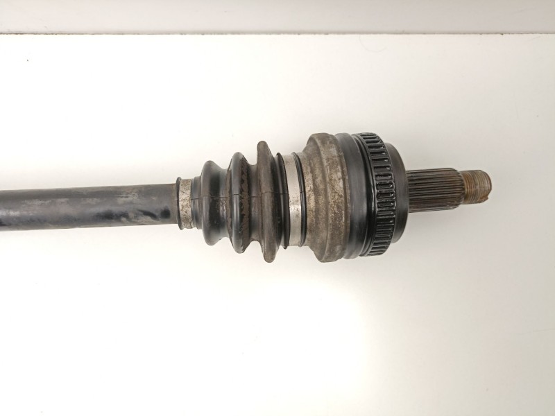 Recambio de transmision trasera derecha para bmw 1 (e87) 118 d referencia OEM IAM 7523964  