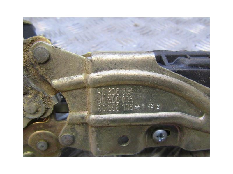 Recambio de cerradura pta. tras. dch. : opel vectra : 1.8 g (89,73cv) [1993] para opel vectra 1.8 g referencia OEM IAM 903306834