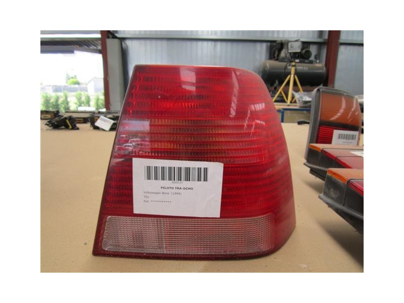 Recambio de piloto trasero dch. : volkswagen bora : 1.9 tdi 6v (arl) (150cv) 4p [2001] para volkswagen bora 1.9 tdi 6v (arl) ref