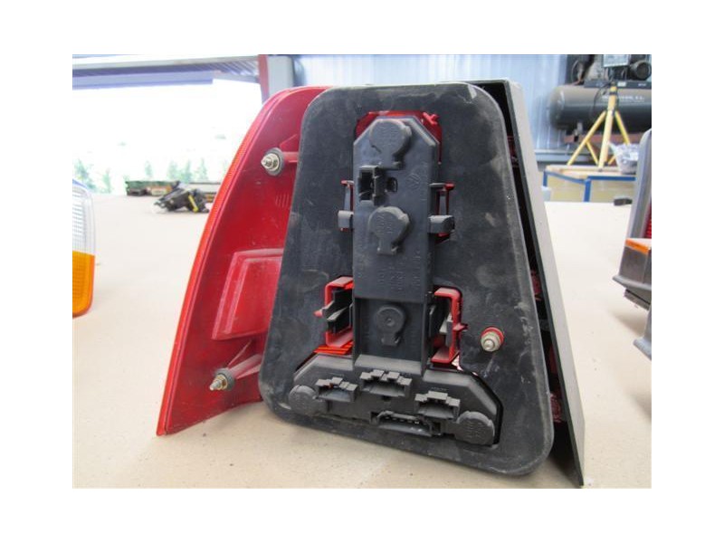 Recambio de piloto trasero dch. : volkswagen bora : 1.9 tdi 6v (arl) (150cv) 4p [2001] para volkswagen bora 1.9 tdi 6v (arl) ref