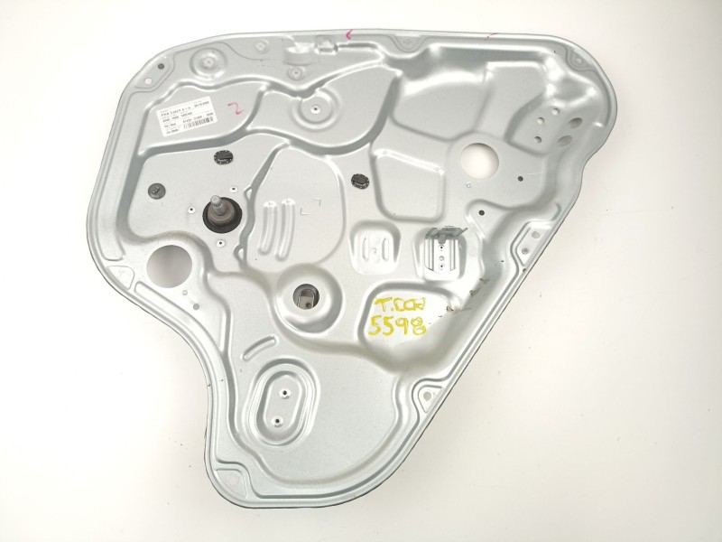 Recambio de elevalunas trasero derecho para hyundai i30 1.4 g referencia OEM IAM 834802R000  