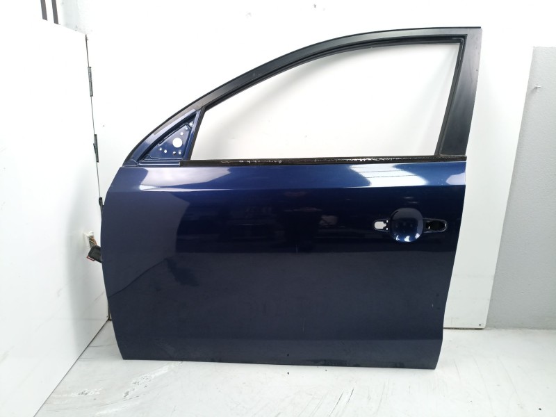 Recambio de puerta delantera izquierda para hyundai i30 1.4 g referencia OEM IAM 760032R010  