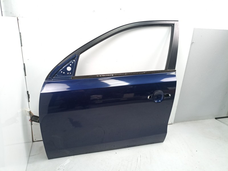Recambio de puerta delantera izquierda para hyundai i30 1.4 g referencia OEM IAM 760032R010  