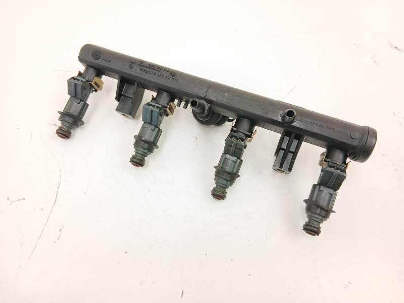 Recambio de inyectores juego para seat arosa (6h1) 1.0 referencia OEM IAM 030906031J 0280155919 