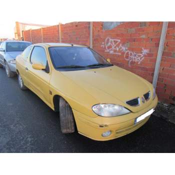 RENAULT MEGANE I Coach (DA0/1_) de desguace