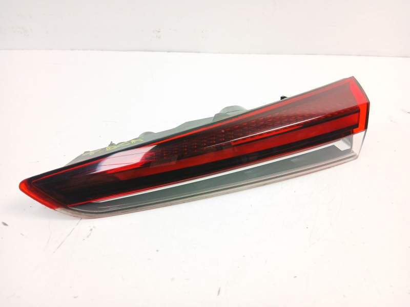 Recambio de piloto porton derecho para renault captur ii (hf_) tce 140 (hfn0) referencia OEM IAM 225501234R  