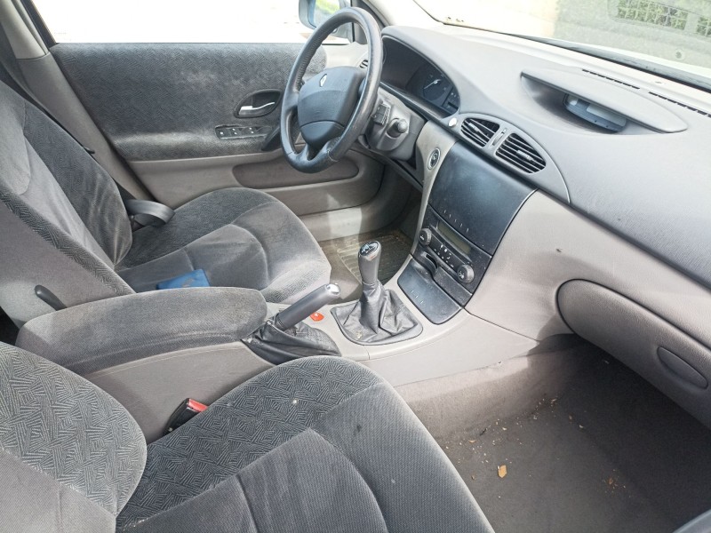 renault laguna ii (bg0/1_) del año 2002