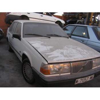 VOLVO 940 de desguace