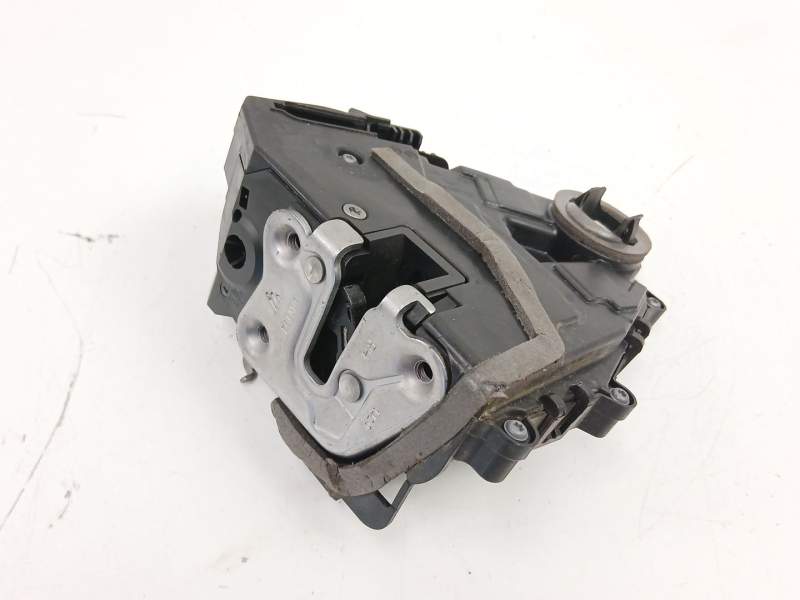 Recambio de cerradura puerta delantera derecha para renault captur ii (hf_) tce 140 (hfn0) referencia OEM IAM 805024067R  