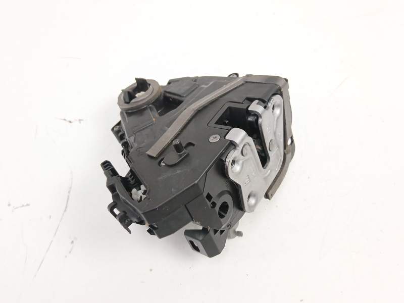 Recambio de cerradura puerta trasera derecha para renault captur ii (hf_) tce 140 (hfn0) referencia OEM IAM 825021122R  