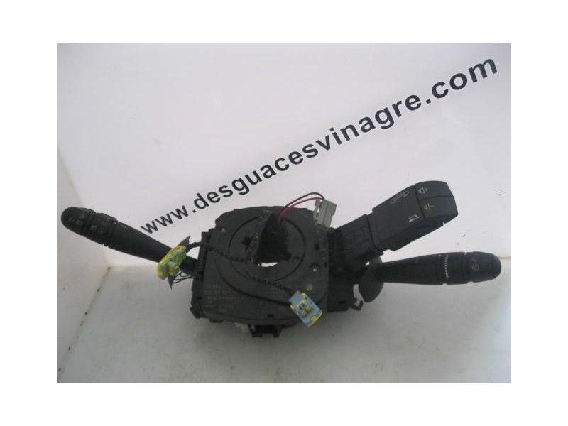 Recambio de mando luces y limpias : renault laguna : 1.9 td dci /f9q c750 (119,68cv) [2002] para renault laguna 1.9 td dci /f9q 
