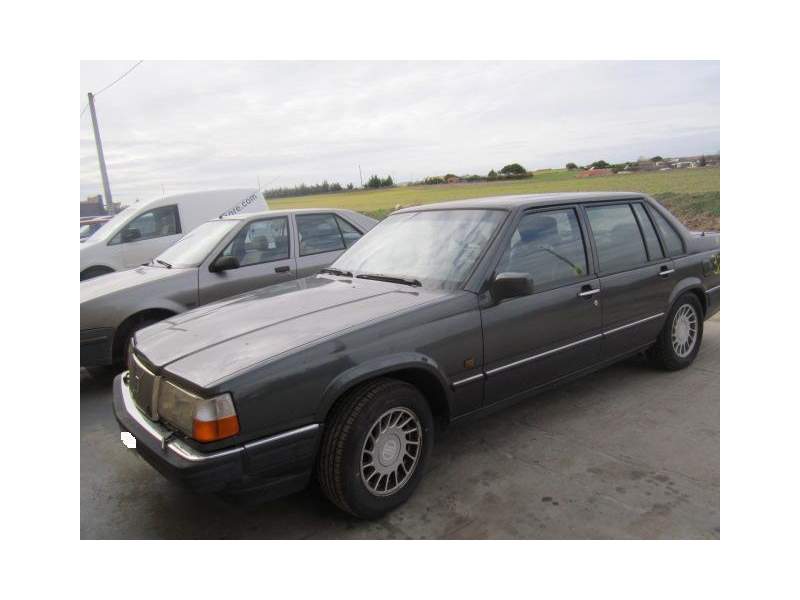 VOLVO 960