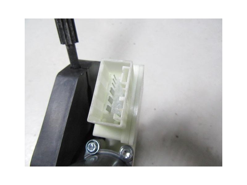 Recambio de elevalunas elec. tra. dch. : volkswagen golf : 1.6 td (104,69cv) [2013] para volkswagen golf 1.6 td referencia OEM I