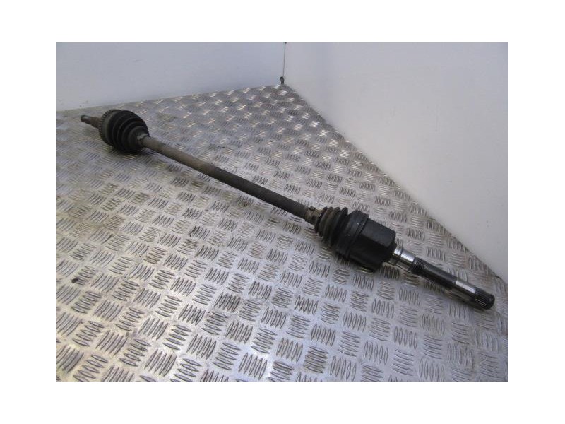 Recambio de transmision delantera dch. : chrysler voyager : 2.5 crdi [2004] para chrysler voyager 2.5 crdi referencia OEM IAM   