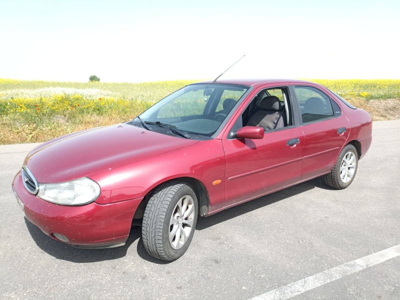 ford mondeo ii (bap) del año 2000