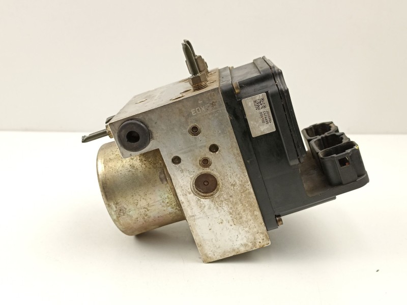 Recambio de abs para nissan x-trail i (t30) 2.2 di 4x4 referencia OEM IAM 47600AR005  